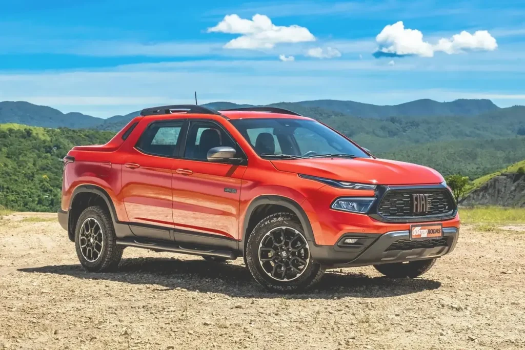 Fiat Toro na cor vermelha. Explicando quanto custa o consórcio da toro.