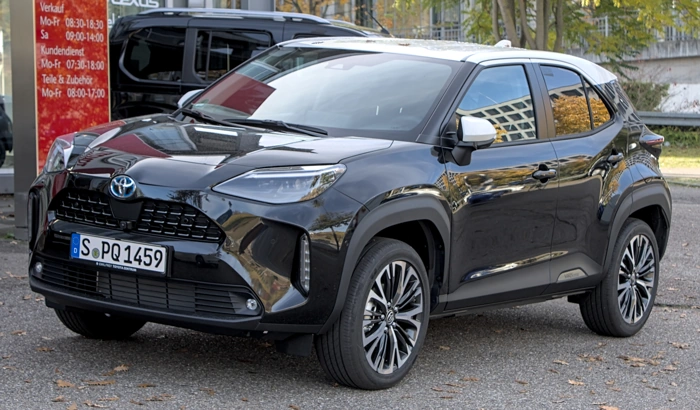 Toyota Yaris Cross na cor preta. Falando sobre o seguro toyota yaris cross.