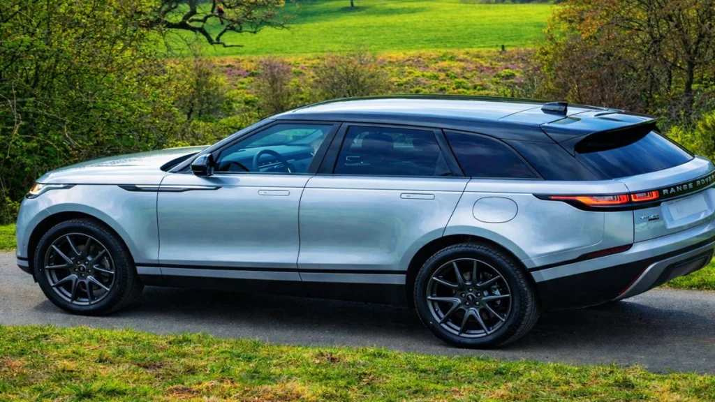 melhor seguro para carros acima de 150 mil aplicado a SUV de luxo moderno