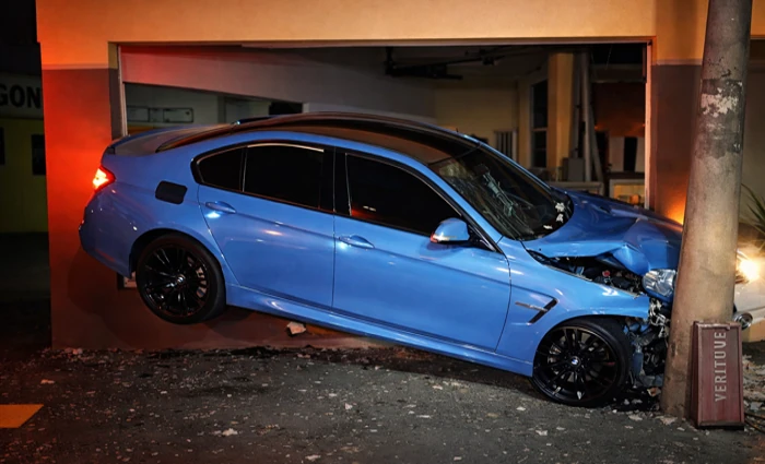 quanto custa um conserto de BMW sem seguro com carro danificado após acidente